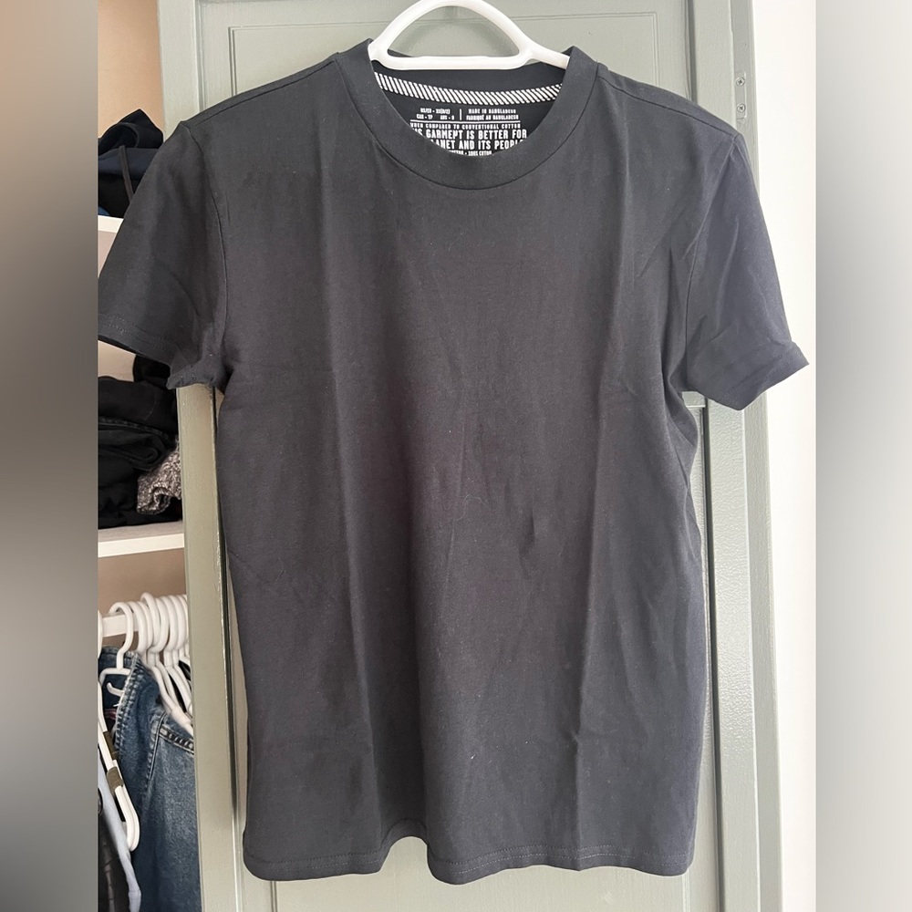Volcom black Tee